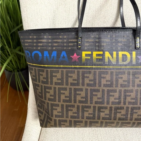 Authentic FENDI Zucca tote bag - Picture 5 of 16